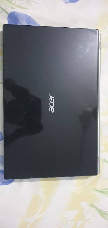 gaming laptop 17" condition like new gta5 easly run