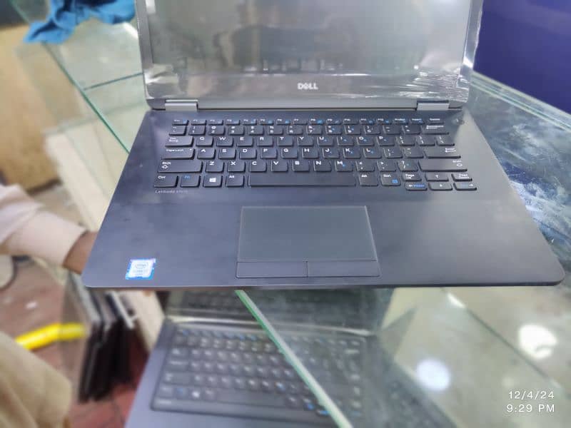 Dell 7470 i7 6th gen 8gb 256gb slim