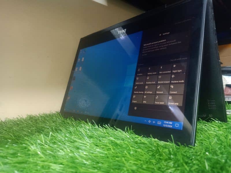 DELL LATITUDE 3390 2 IN 1 TOUCH SCREEN LAPTOP i3-8 Gen