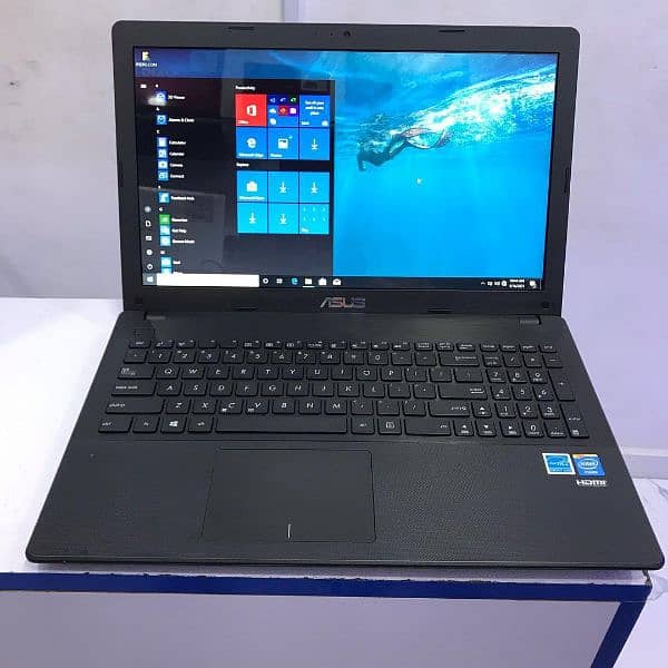 Asus Laptop All ok