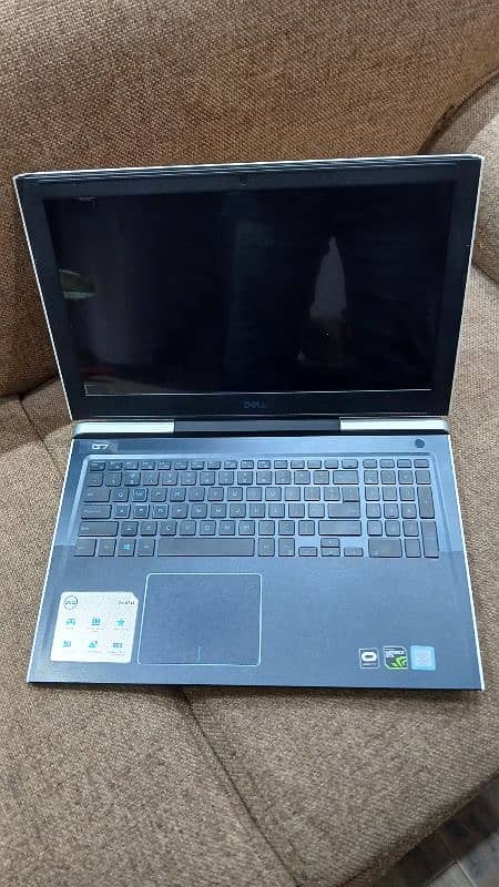 Dell G7 Laptop Core i7 16 GB/ 1 TB SSD+256 HDD NVIDIA Geforce GTX 1060