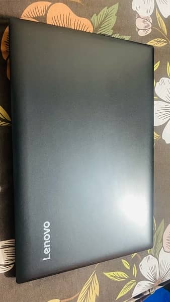 Lenovo Ideapad 330