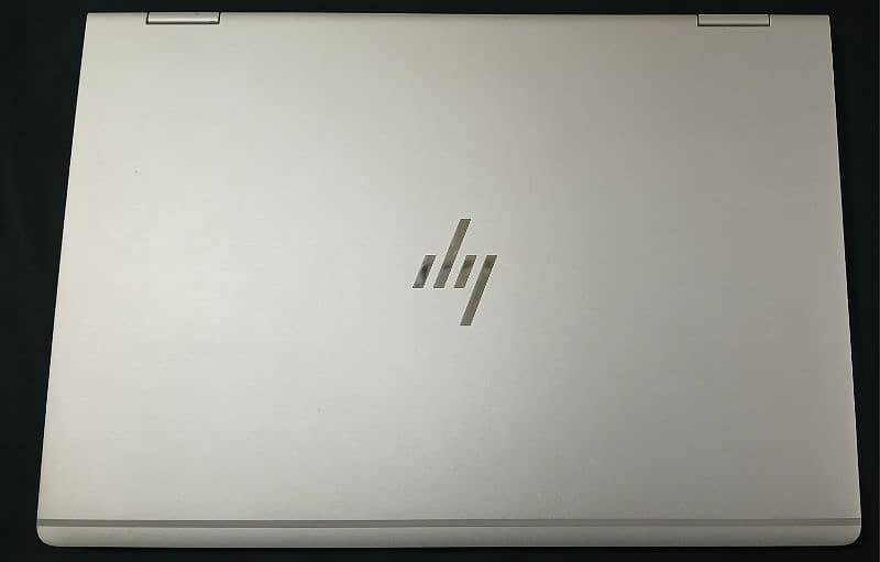 Hp i7 7th gen 16/256 gb