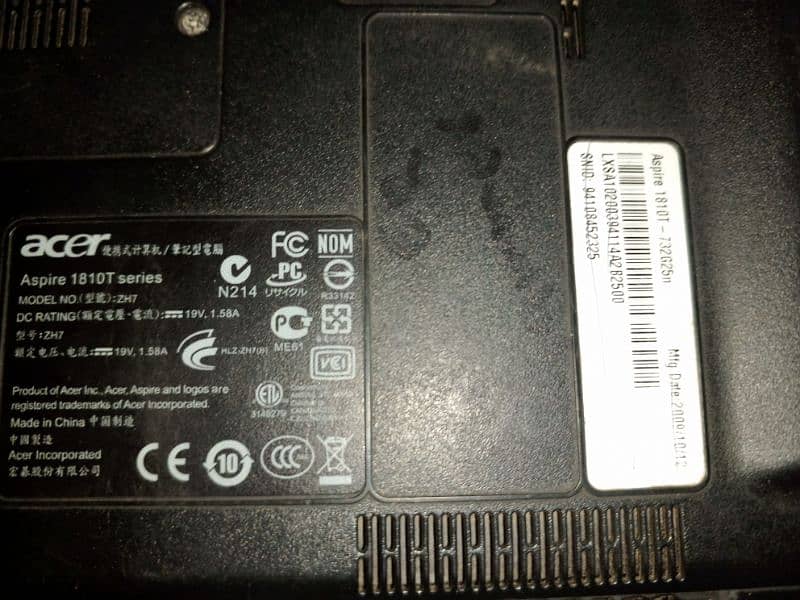 acer leptop 2 gb ram 320 hard 64bit led