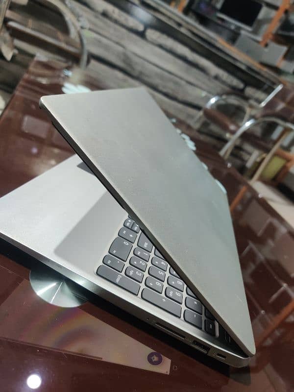 Lenovo core i5 8th generation