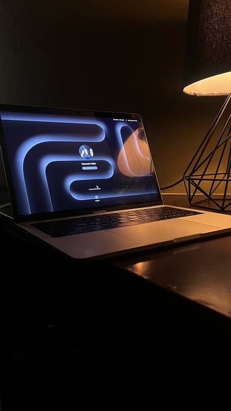 Macbook pro 2017 (13")