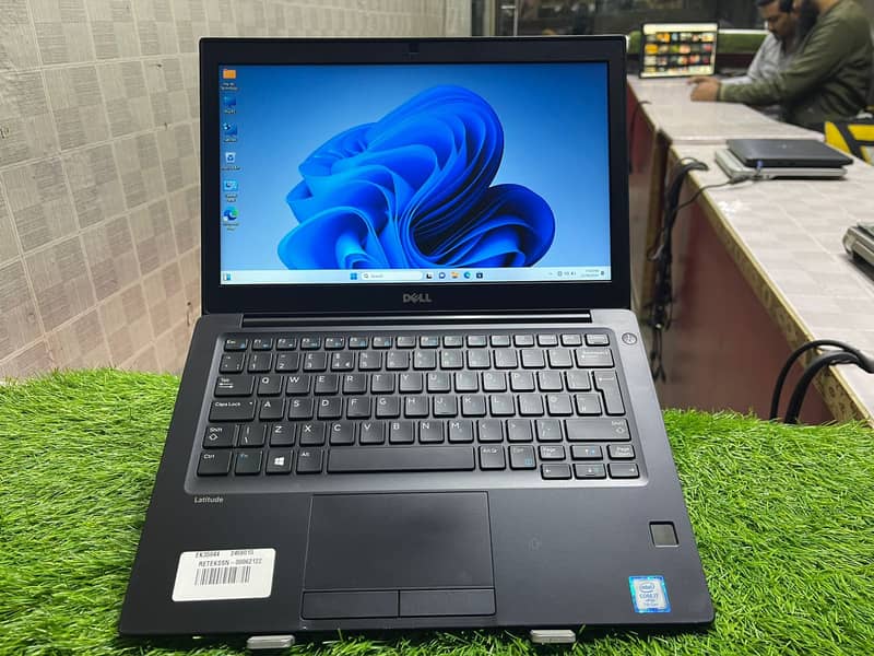 Dell Latitude 7280 i7 7th 8/256  (0322-8832611)