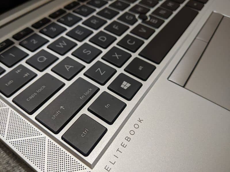 laptop HP 840 G7 i7 10th Generation Ram 16GB Rom 256 SSD