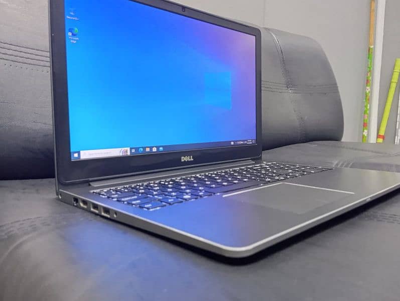 Dell Vostro 5568 Core i5 7th generation 8gb 256gb