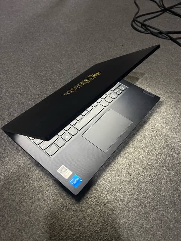 Lenovo i5-12 Generation laptop 8/256