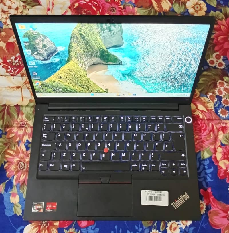 Lenovo E14 (4K Display) 11th GEN Ryzen 5 CPU 2GB Graphic Card Mfg:2022