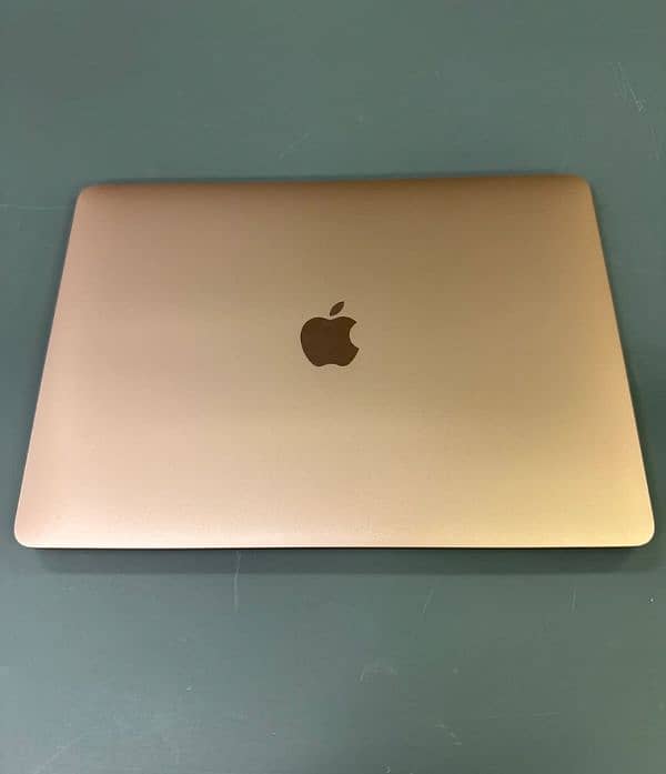 Macbook M1 Air 8/256 GB