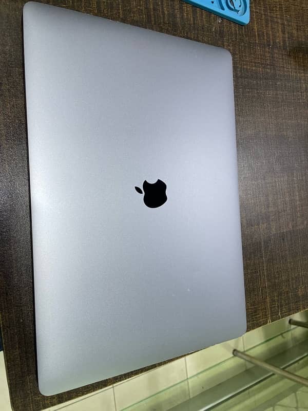 Macbook Pro 2019 Core i9 16Inche