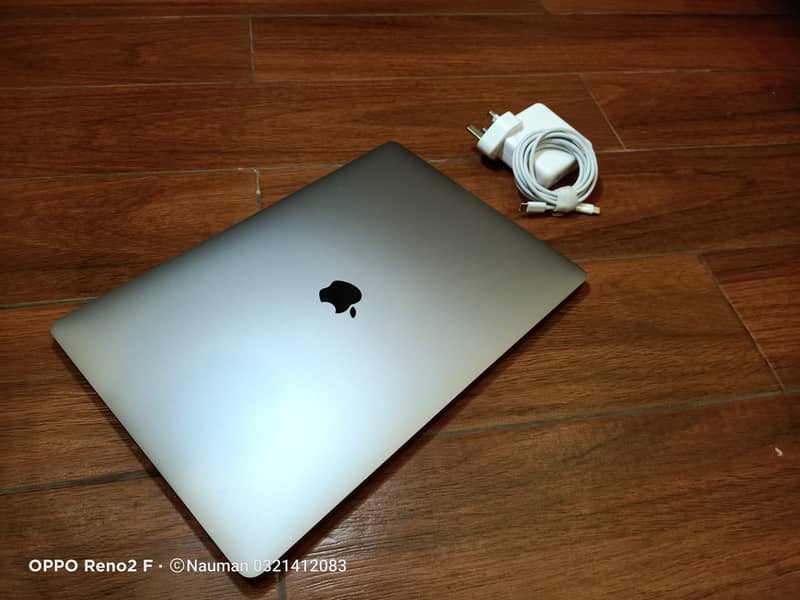 Apple Laptop, Macbook Pro2019,Core i9,16