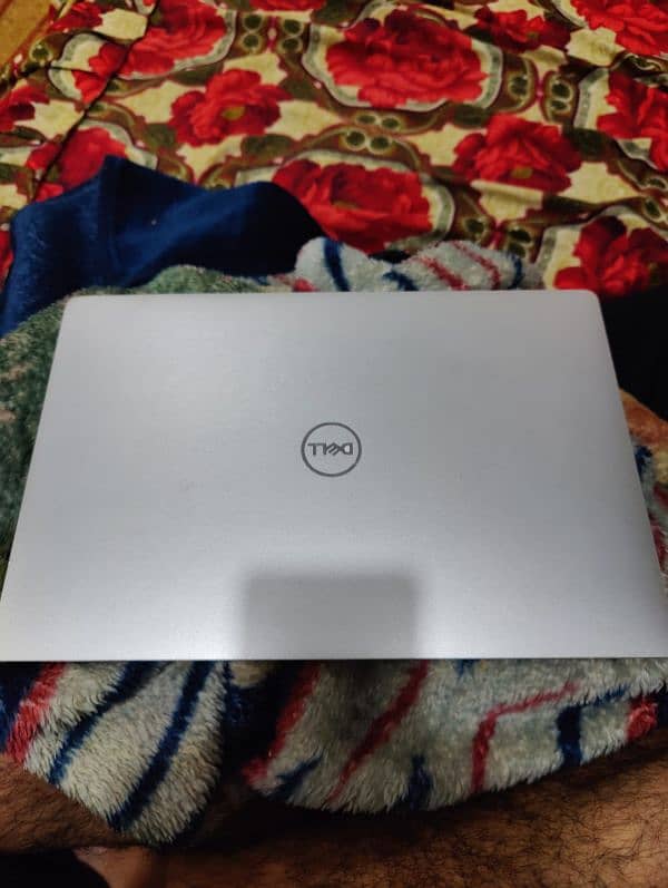 Dell XPS 13 core i7 8th gen 4k  16/256