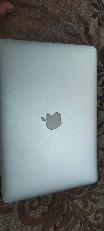 macbook air 13 inch early 2015 core i5 8gb ram
