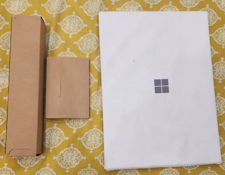 Microsoft Surface Laptop 4 1950 Core i5-11th Gen (New)