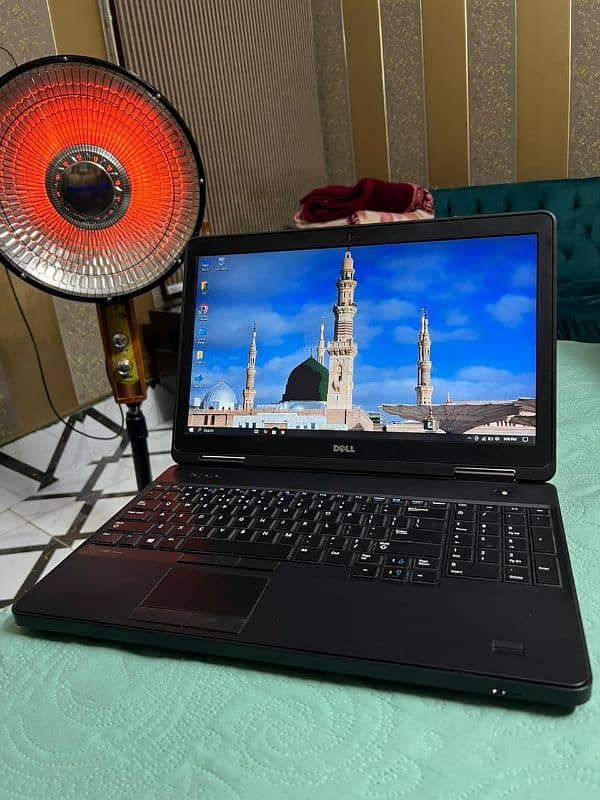 Dell Latitude E5540 i. 5 4th Generation