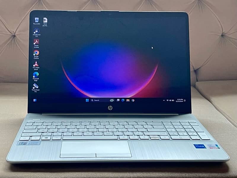 HP 11th gen i5 512gb SSD 15.6 inch