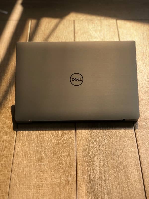 Dell latitude 7400 laptop core i5 8th fattani computers