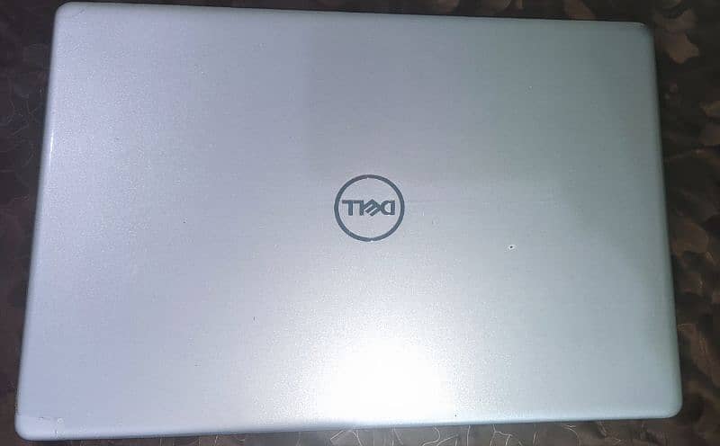 Dell Inspiron 5593 i5/10Gen, 8GB Ram or 512(SSD,NVME),4gb graphic card