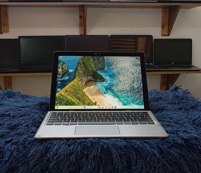 Dell Latitude 7200 2-in-1   Detachable Laptop