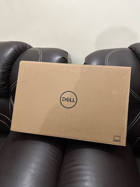 Dell Vostro 3520 i7 12th Gen 8GB 512GB