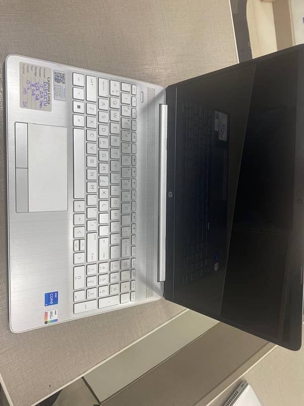 HP DU series i5-11th Gen
