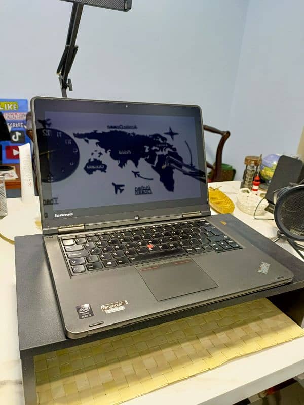 Lenovo Yoga Thinkpad Touch 360 Rotating Core i5 4th Generation