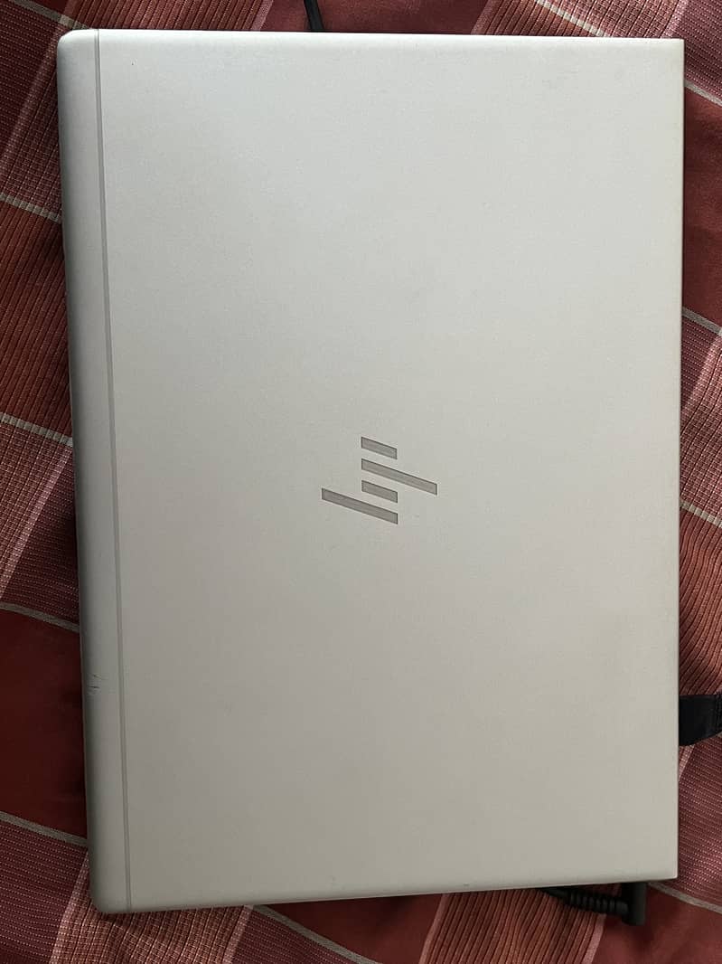 HP Elitebook 830 G5