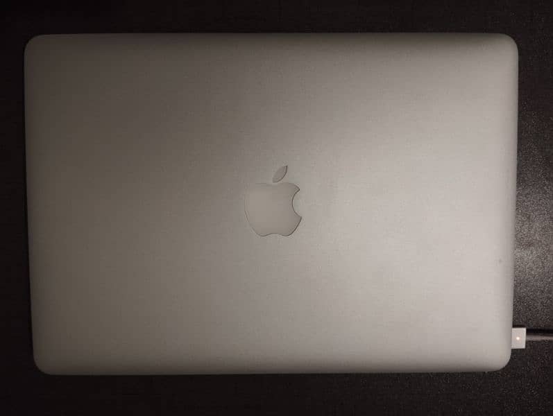 MacBook Air 2017 ( Price will be some Negotiable)
