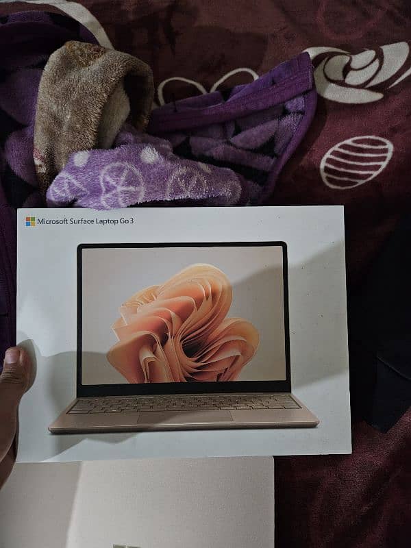 Microsoft surface laptop go 3