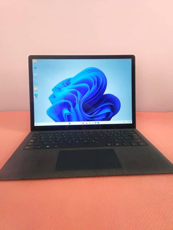 Microsoft Surface Laptop 4 i7 11th Generation 32gb ram 1TB NVME