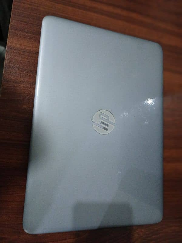 Hp i5-7th 8GB RAM/256ssd