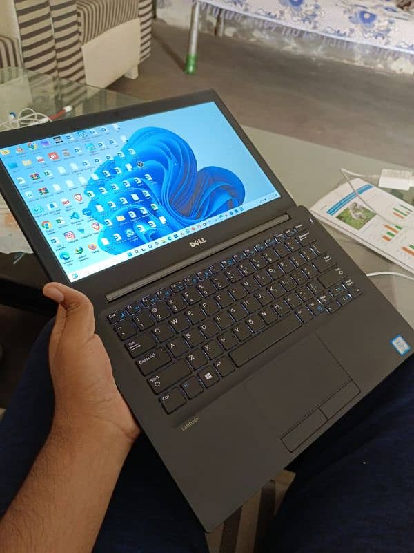 Dell Latitude 7280, 8gb ram, 256ssd    #0309=90=63=364