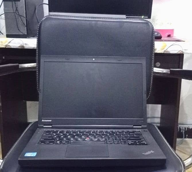Lenovo Thinkpad T400p| Core i5 |4th generation| 8GB 500GB