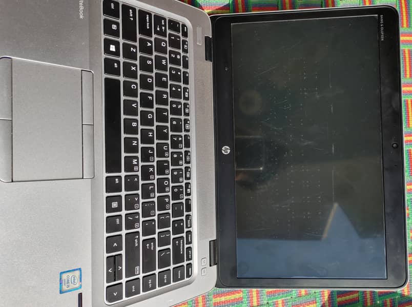 HP LAPTOP 8 GB RAM 256SSD
