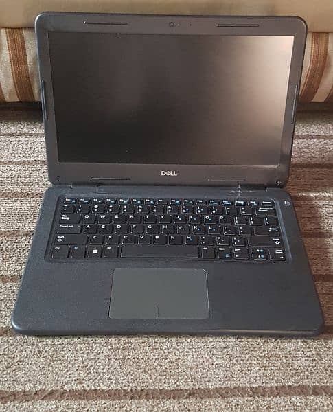 Dell 3300 7th gen laptop