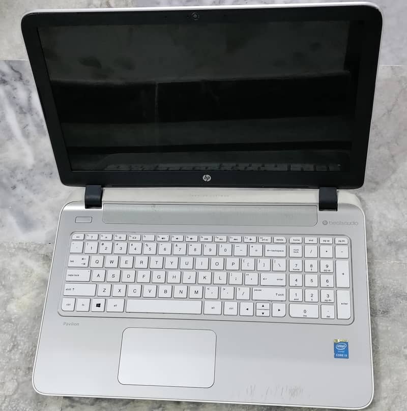HP Pavilion P239ne 15" Screen for Sale