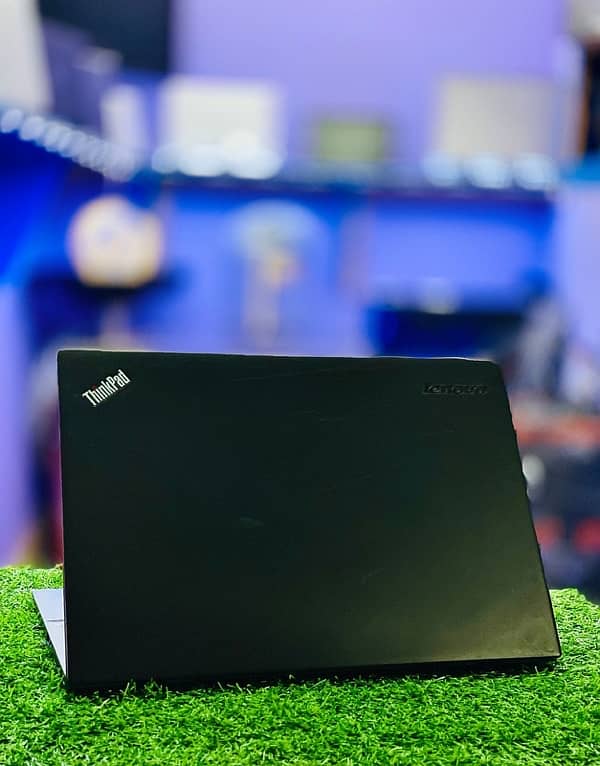 LENOVO THINKPAD X1 CARNON / I7 5TH GEN / 8/256 / BACKLIGHT KEYBOARD /