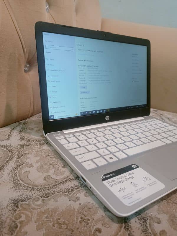 HP Extreem Slim Pro Laptop