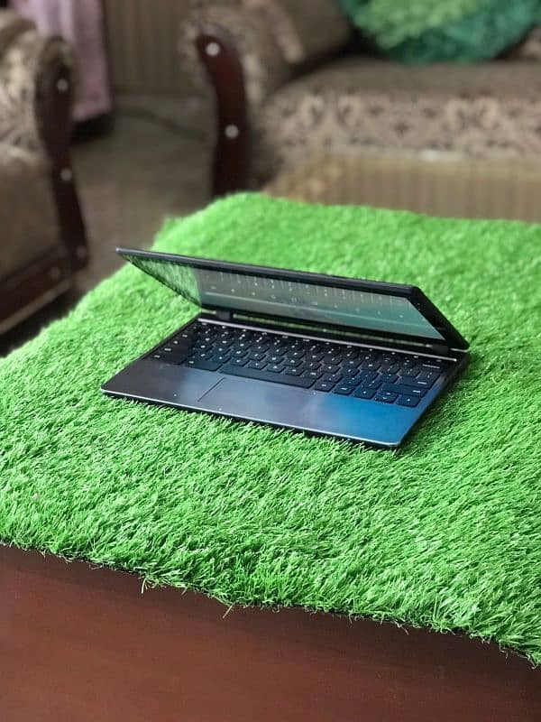 Acer c740 Intel Celeron 5th gen 4gb ram 128ssd laptop for sale