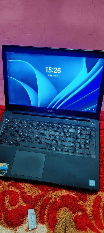 Dell latitude 3500 i5 8th Gen 16/512