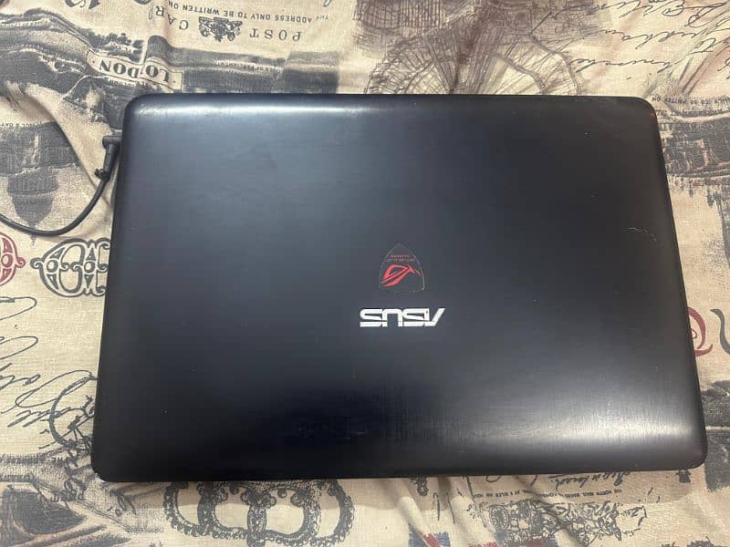 ASUS ROG - 17.3