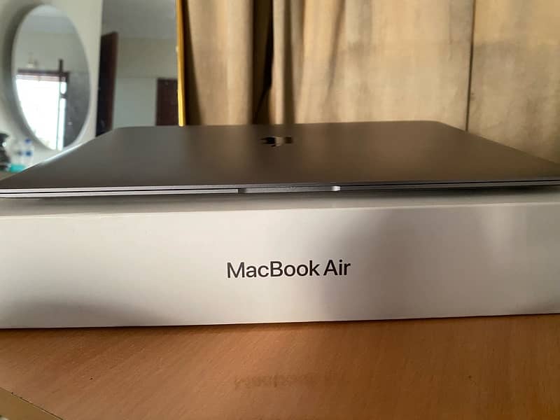 Macbook Air M1 8GB 512GB