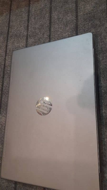 hp Elite book cor i3 /8th generation