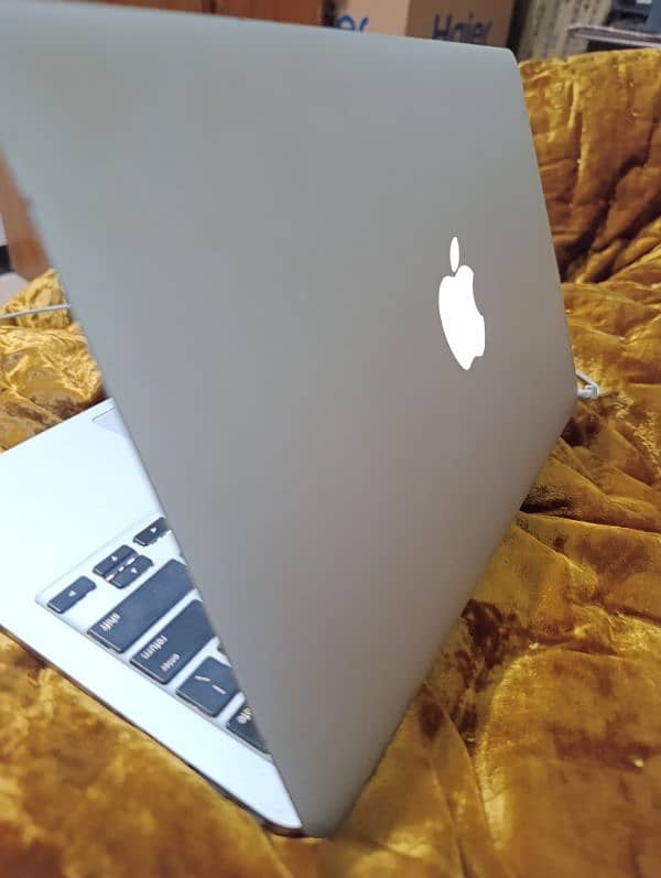 MacBook Air 2011
