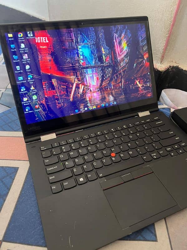 LENOVO X1 Yoga slim laptop