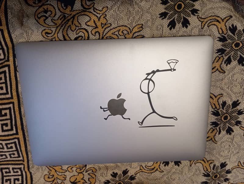 Macbook M1 Air 8/256 Space Gray 90% battery health (Counts: 186)