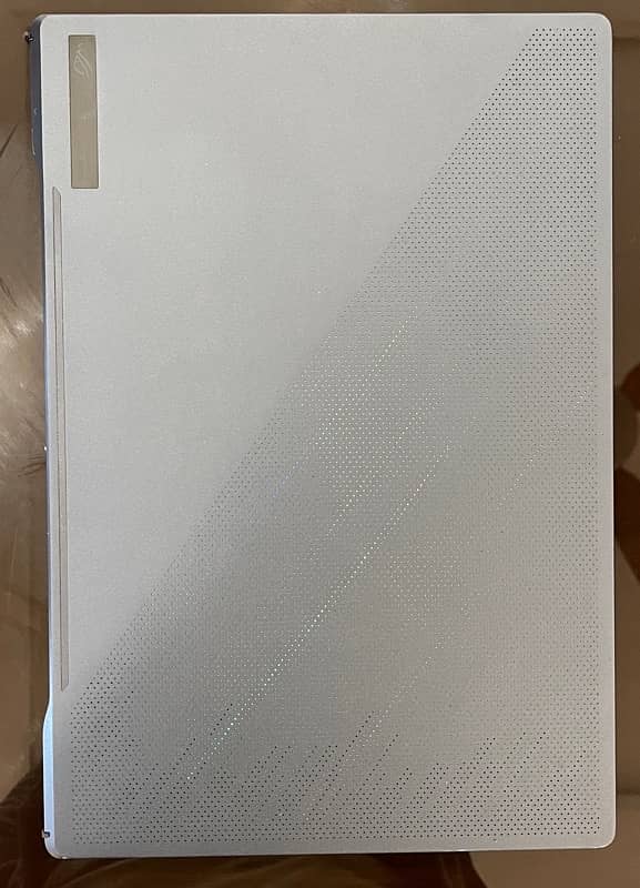 Asus Rog Zephyrus G15 RTX 3070 Gaming laptop